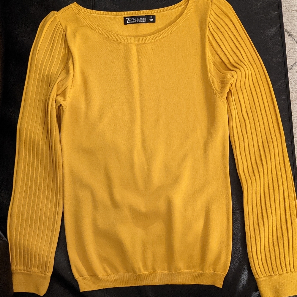 Yellow sweater, size XS